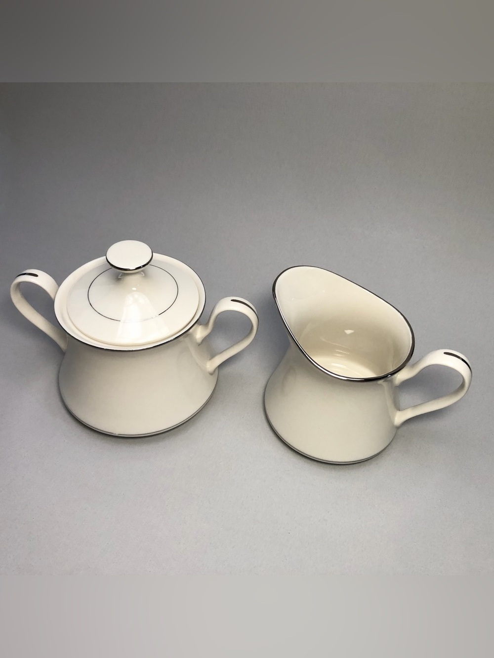 Fashion Manor Fine China Platinum Herald Sugar Bowl w/lid & Creamer Pitcher Set